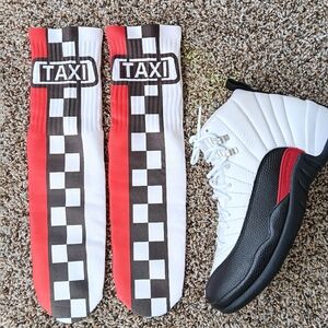 Red taxi 12s socks